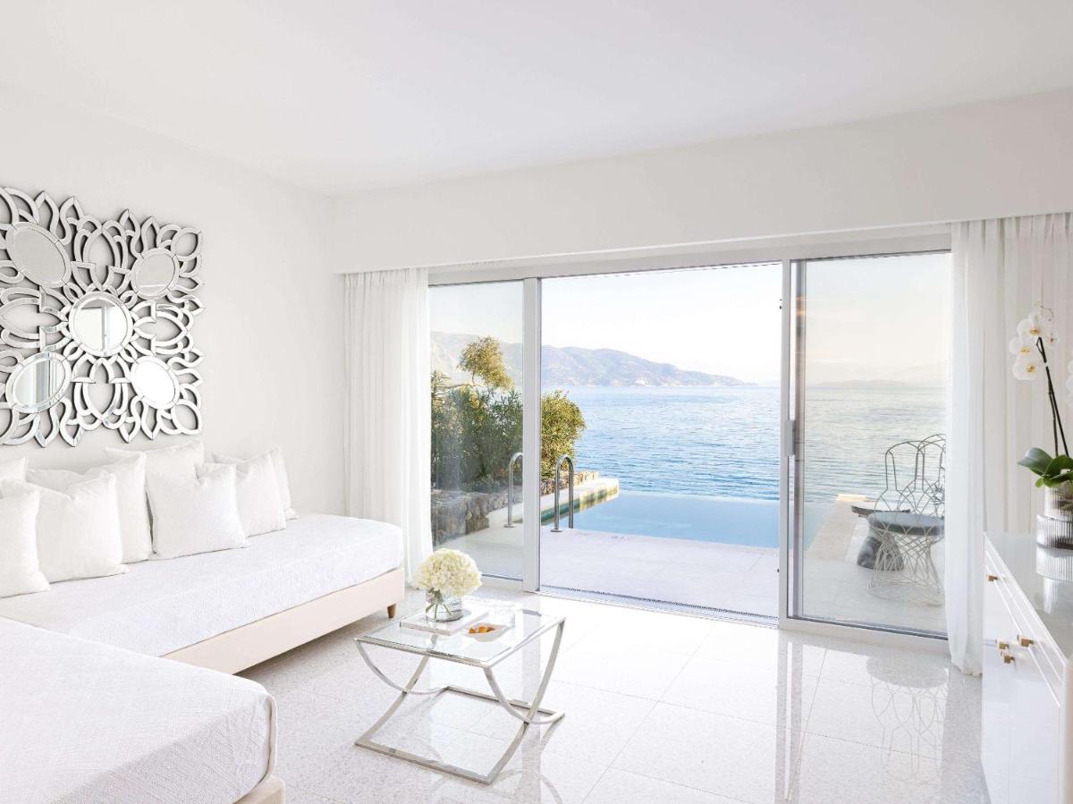 Corfu Imperial, A Resort to Live