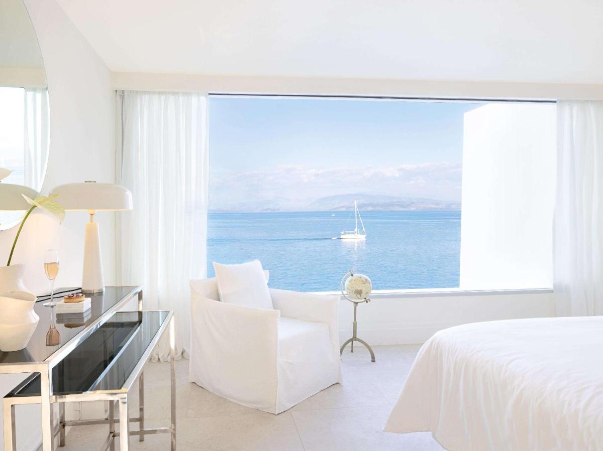 Corfu Imperial, A Resort to Live