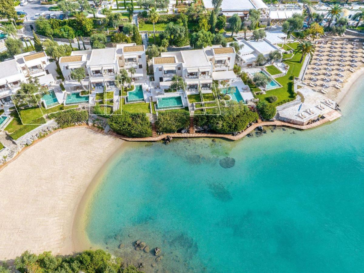 Corfu Imperial, A Resort to Live
