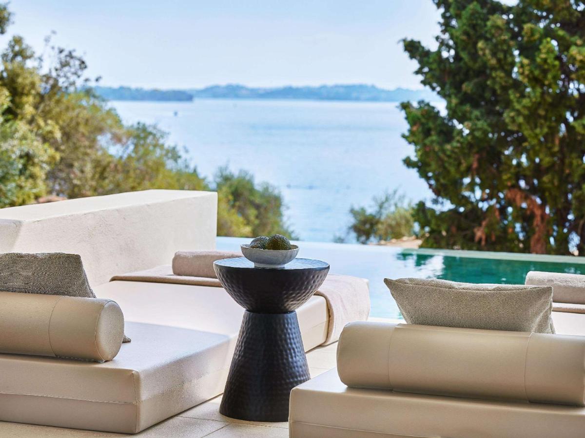 Corfu Imperial, A Resort to Live