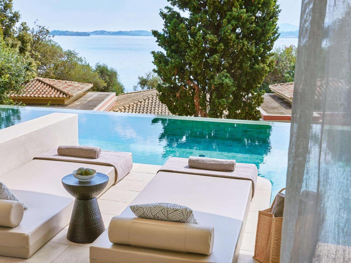 Corfu Imperial, A Resort to Live