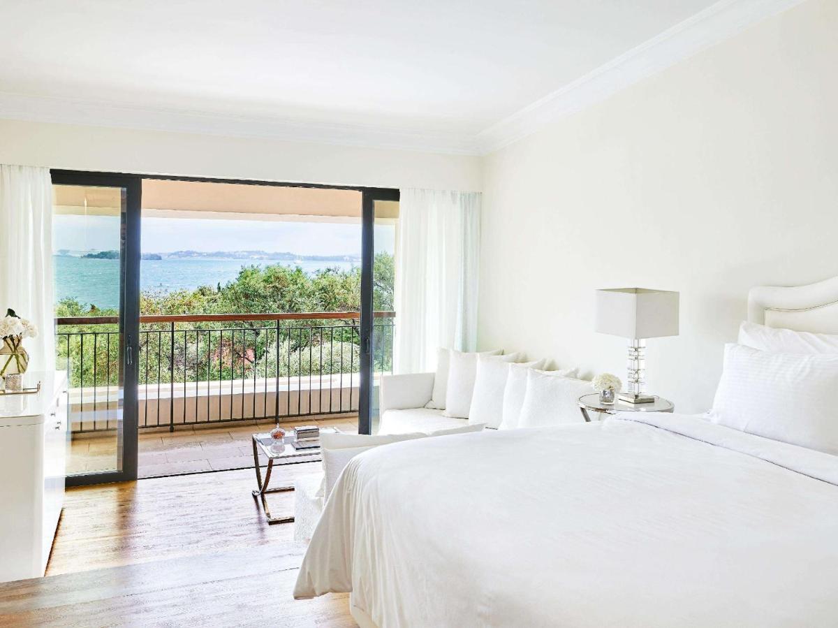 Corfu Imperial, A Resort to Live
