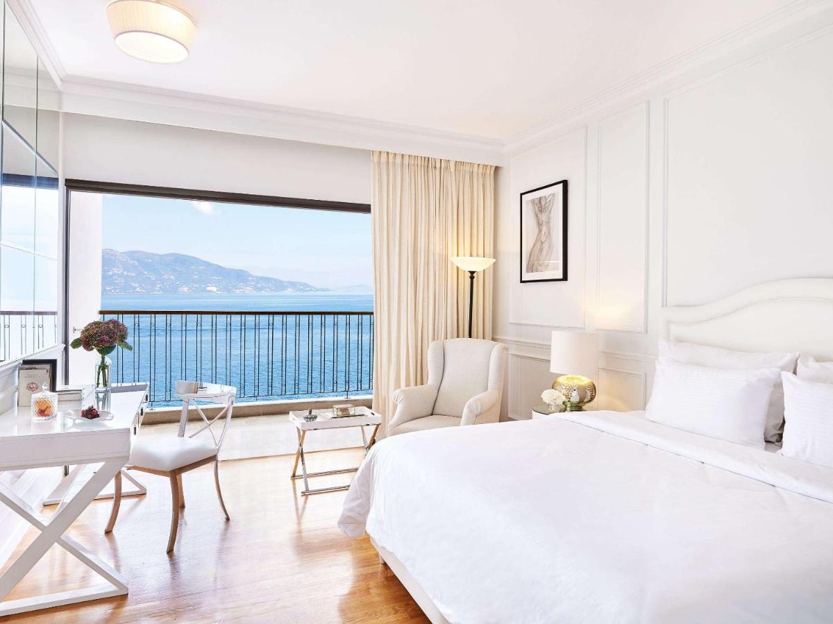 Corfu Imperial, A Resort to Live