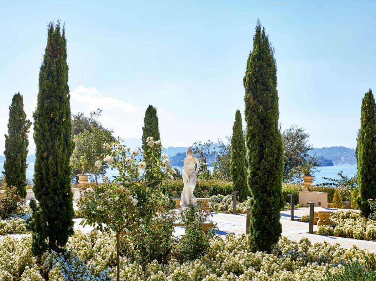 Corfu Imperial, A Resort to Live