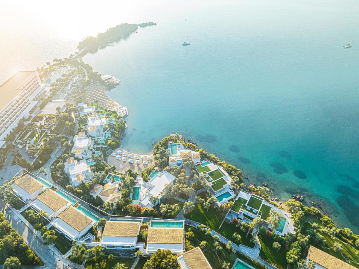 Corfu Imperial, A Resort to Live
