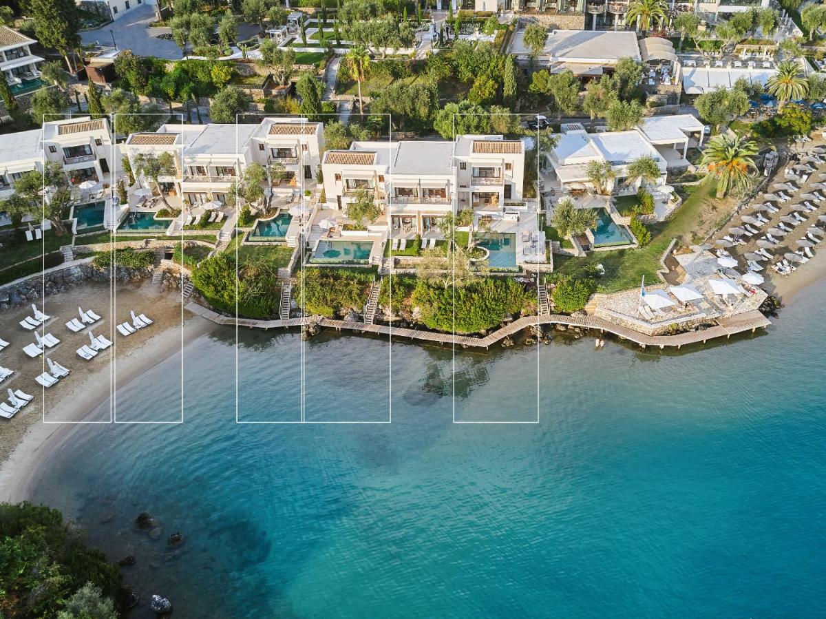 Corfu Imperial, A Resort to Live