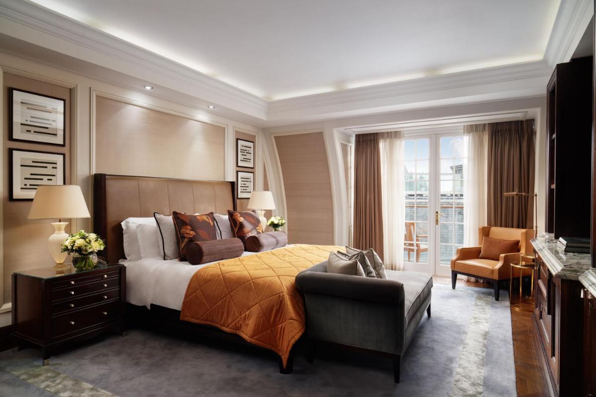 Corinthia London