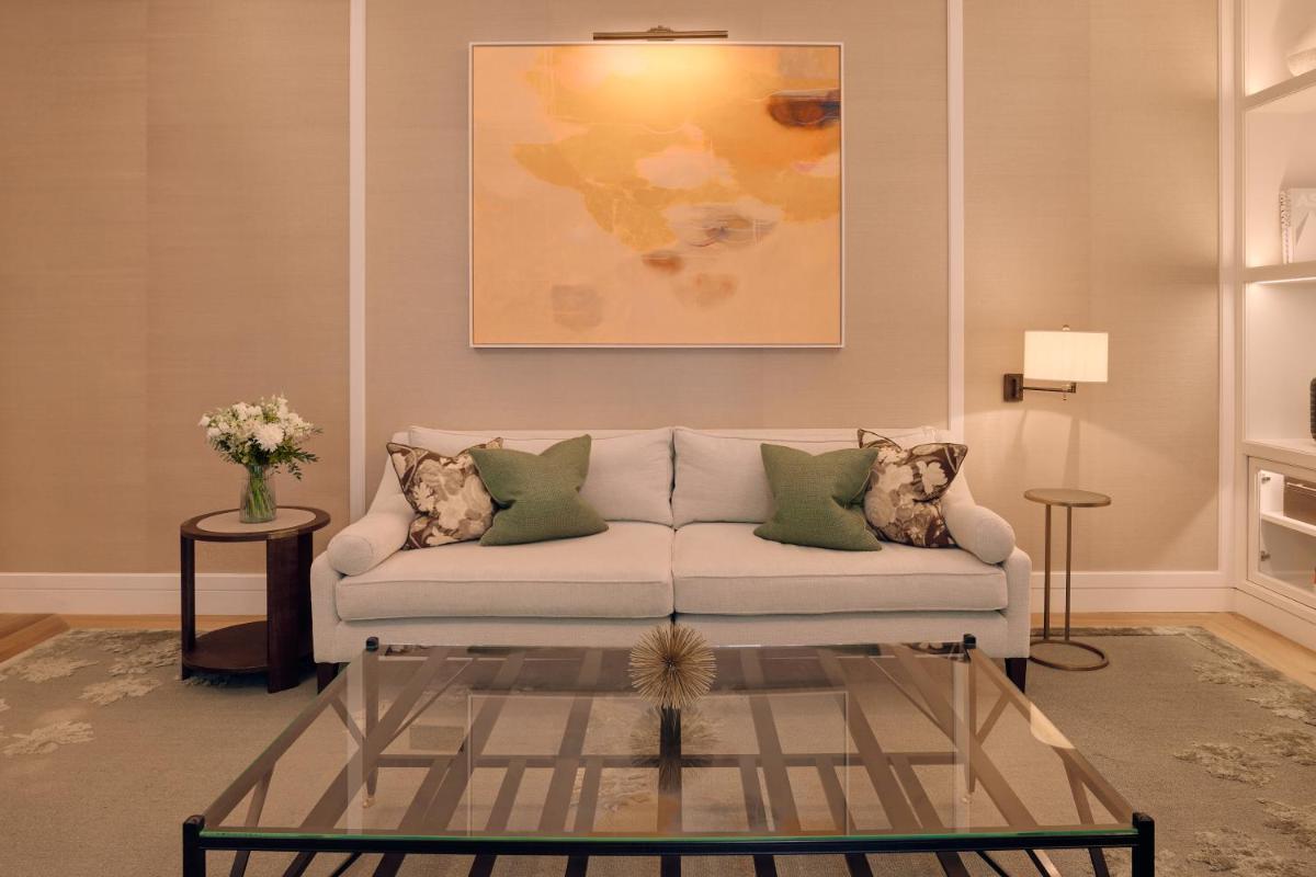 Corinthia London