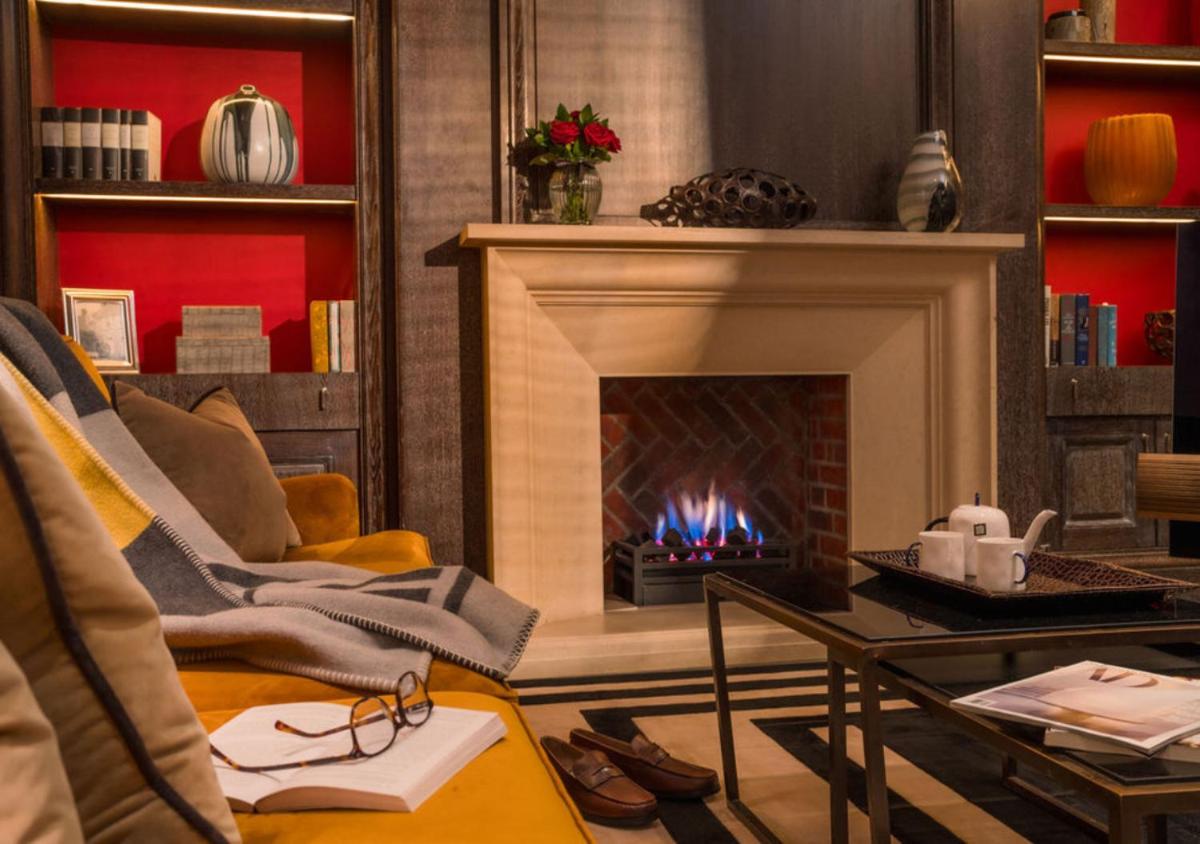 Corinthia London