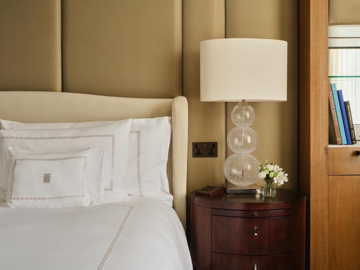 Corinthia London