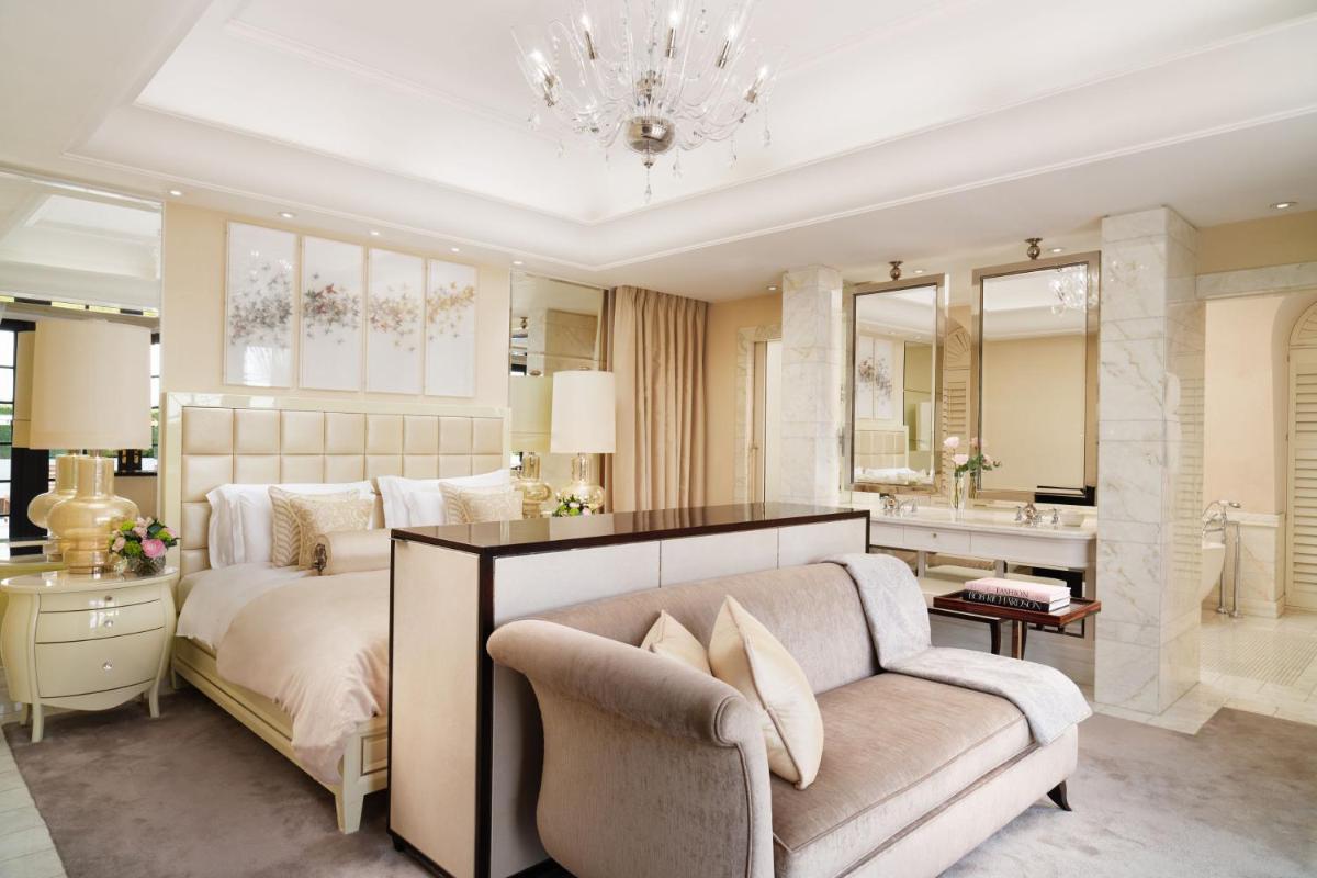 Corinthia London