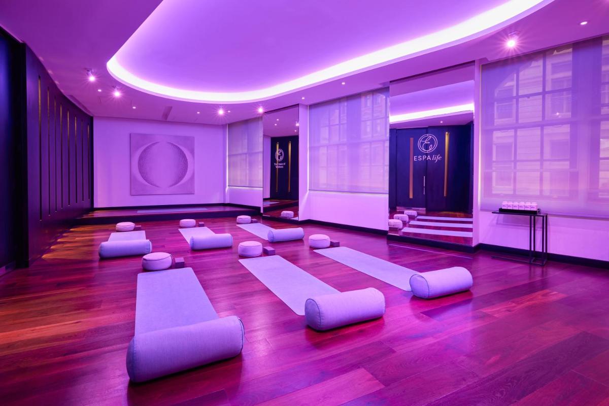 Corinthia London