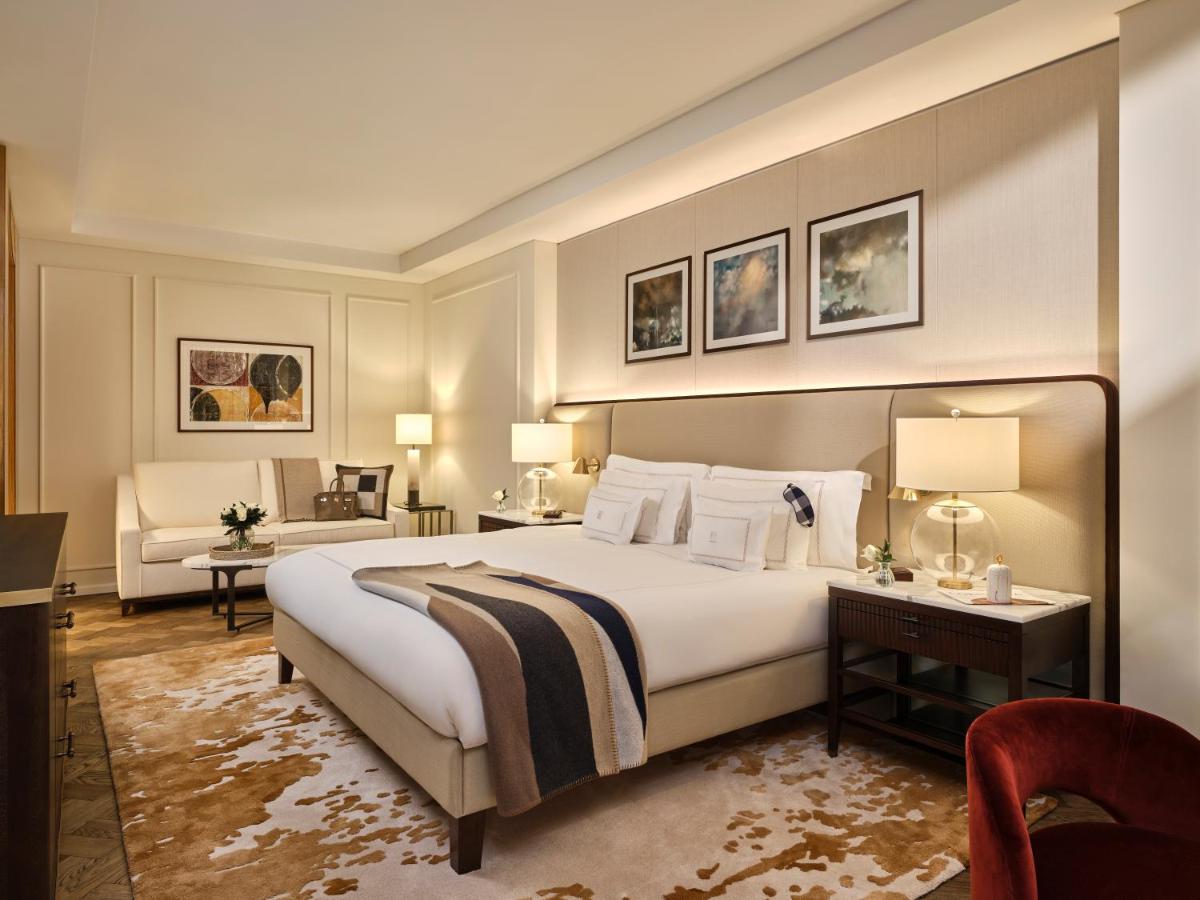 Corinthia London