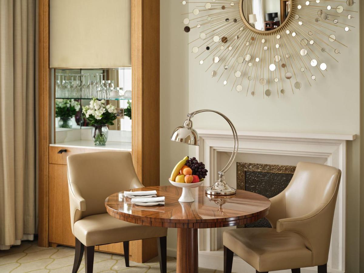 Corinthia London