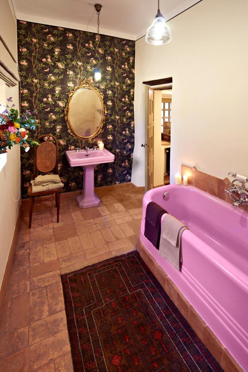 Corte della Maestà Antica Residenza