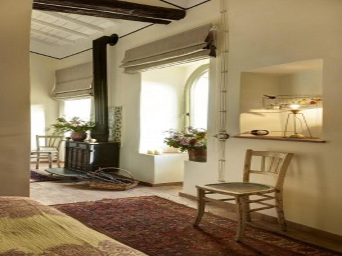 Corte della Maestà Antica Residenza