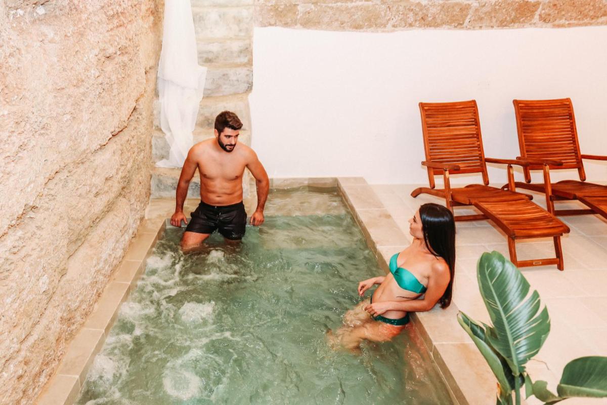 CORTE LARGO LAURO DIMORE & SPA