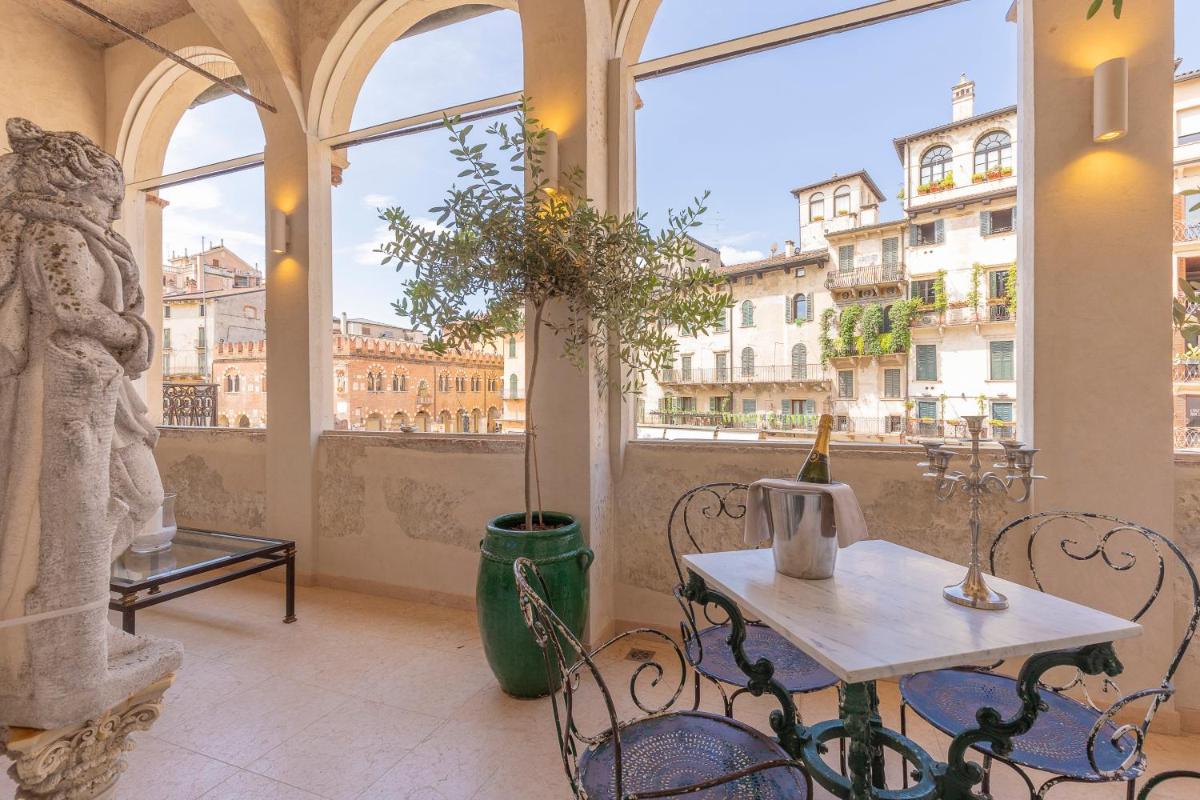 Corte Realdi Suites Piazza Erbe