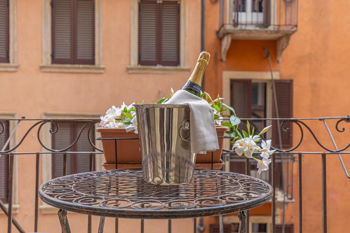 Corte Realdi Suites Piazza Erbe