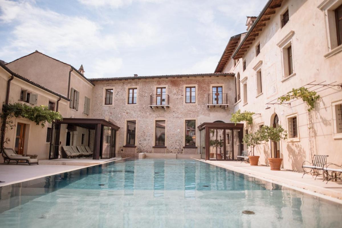 Corte Regia Relais & Spa