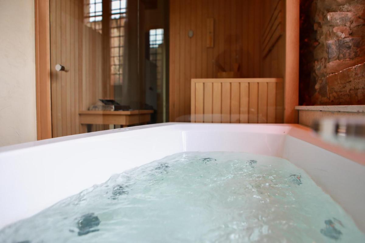 Corte Regia Relais & Spa