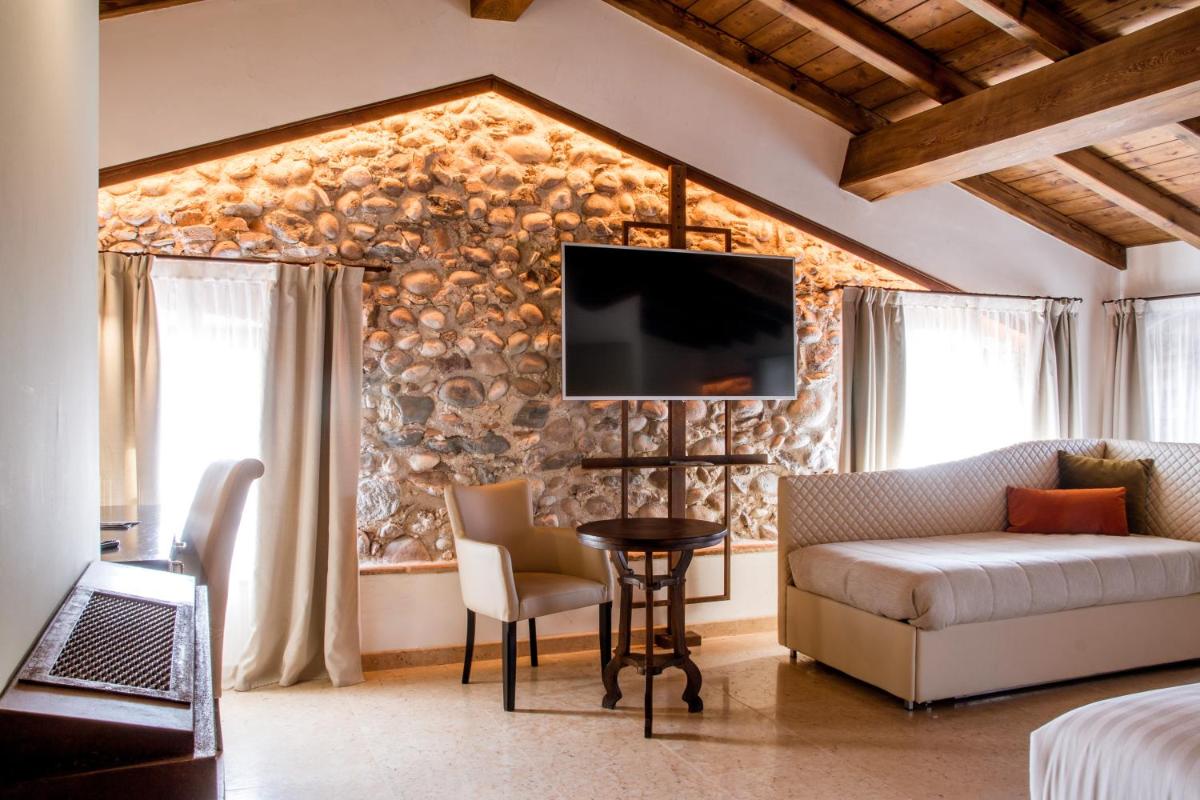 Corte Regia Relais & Spa