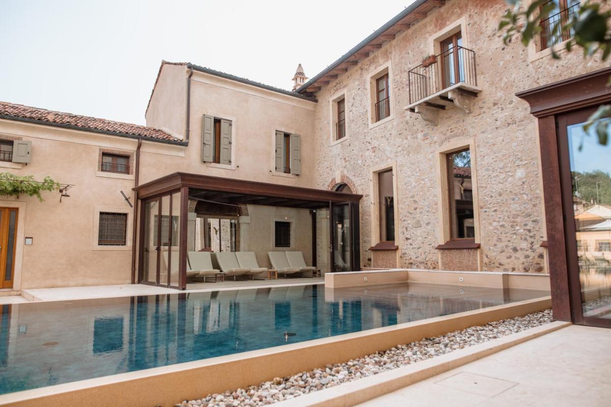 Corte Regia Relais & Spa