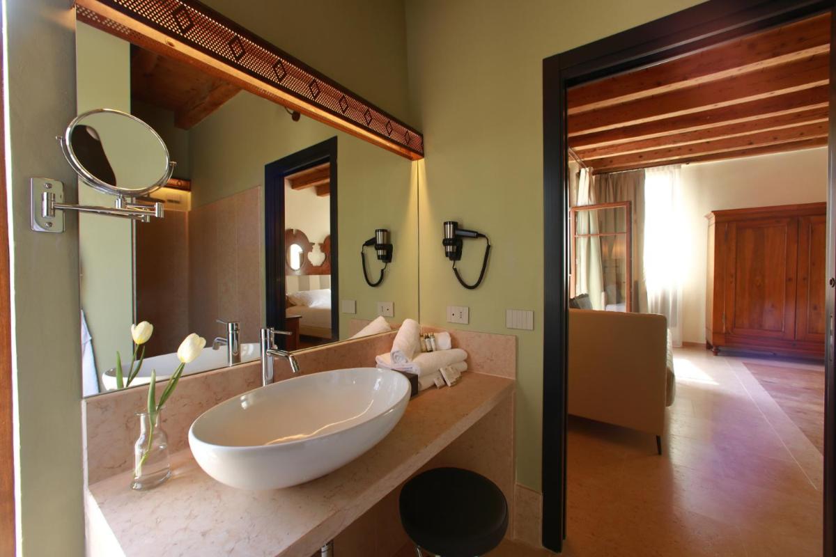 Corte Regia Relais & Spa
