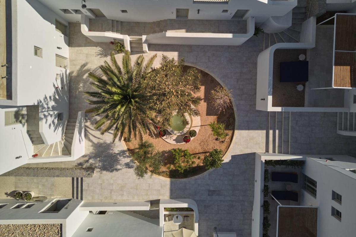 Cosme, a Luxury Collection Resort, Paros