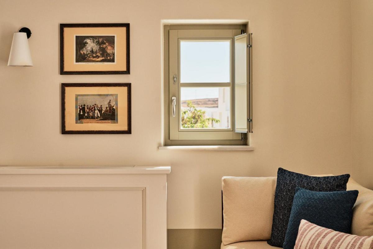 Cosme, a Luxury Collection Resort, Paros