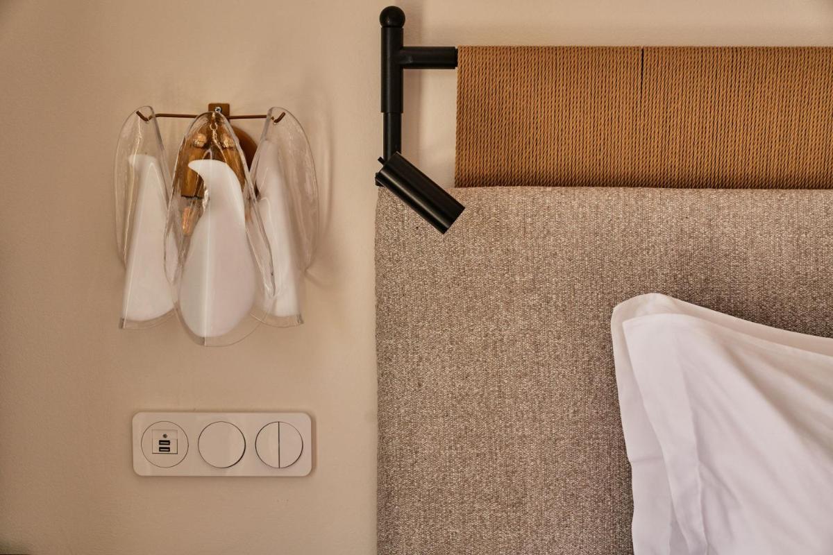 Cosme, a Luxury Collection Resort, Paros