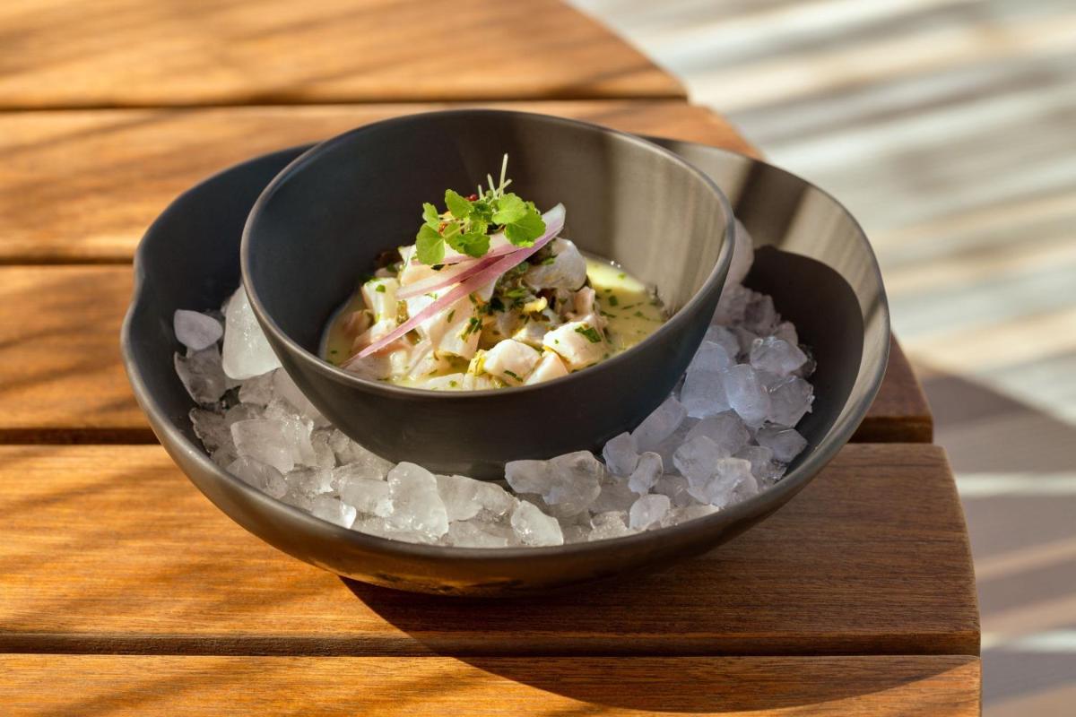 Cosme, a Luxury Collection Resort, Paros