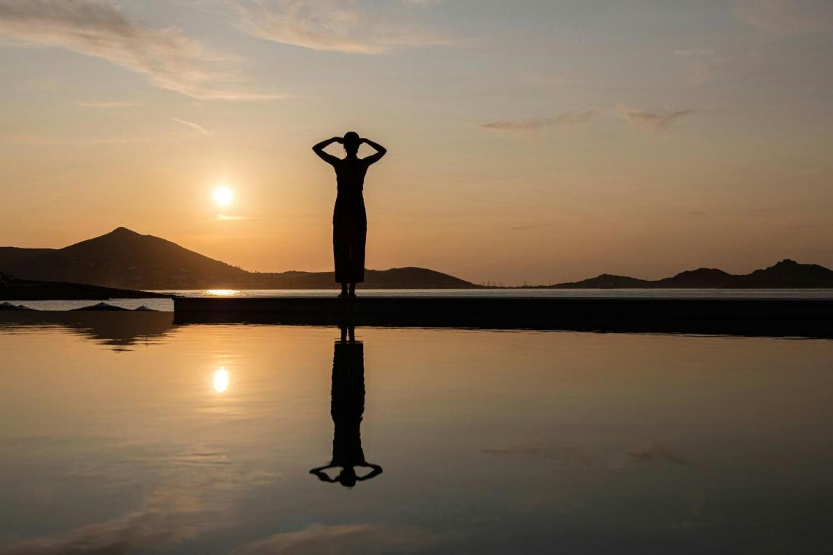 Cosme, a Luxury Collection Resort, Paros