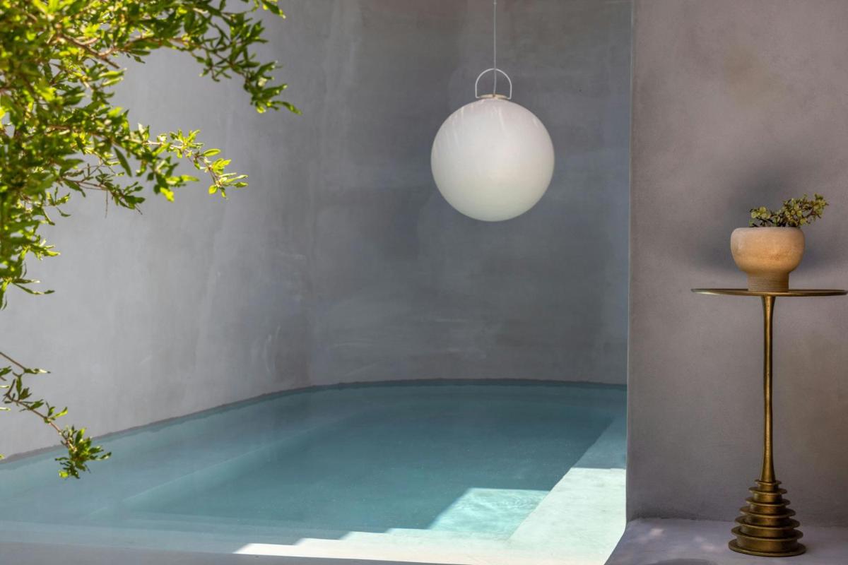 Cosme, a Luxury Collection Resort, Paros