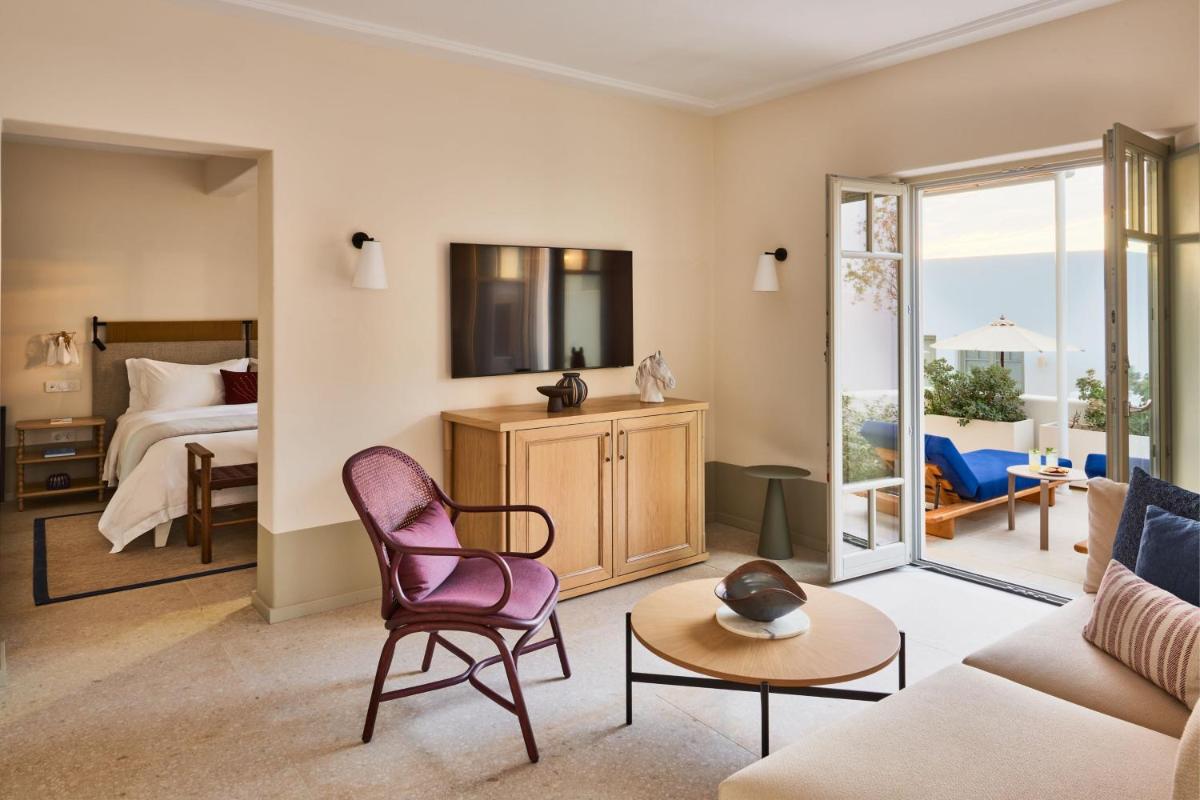 Cosme, a Luxury Collection Resort, Paros