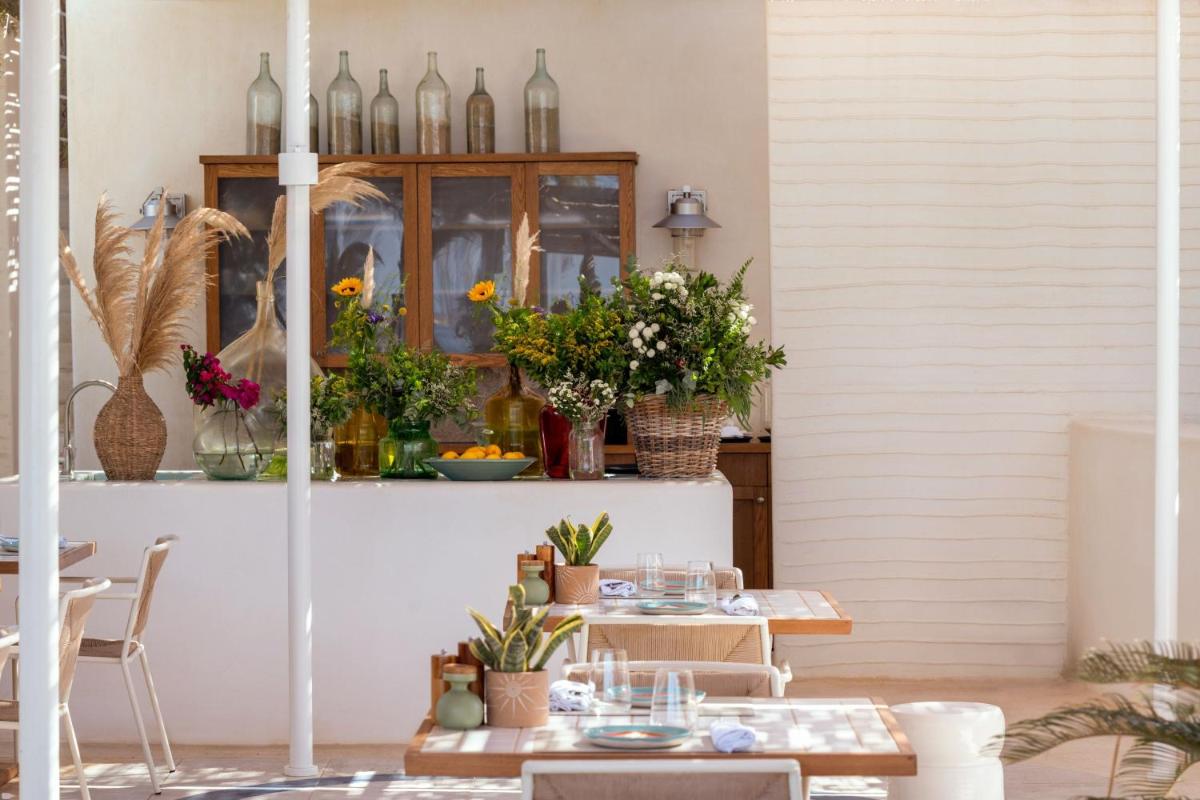 Cosme, a Luxury Collection Resort, Paros