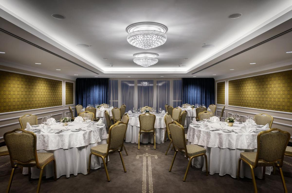 COSMOPOLITAN Hotel Prague