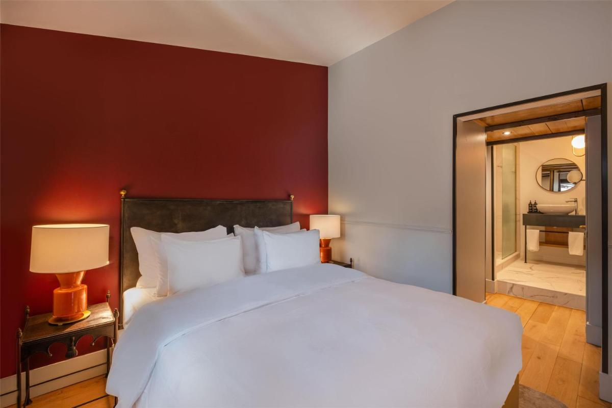 Cour des Loges Lyon, A Radisson Collection Hotel