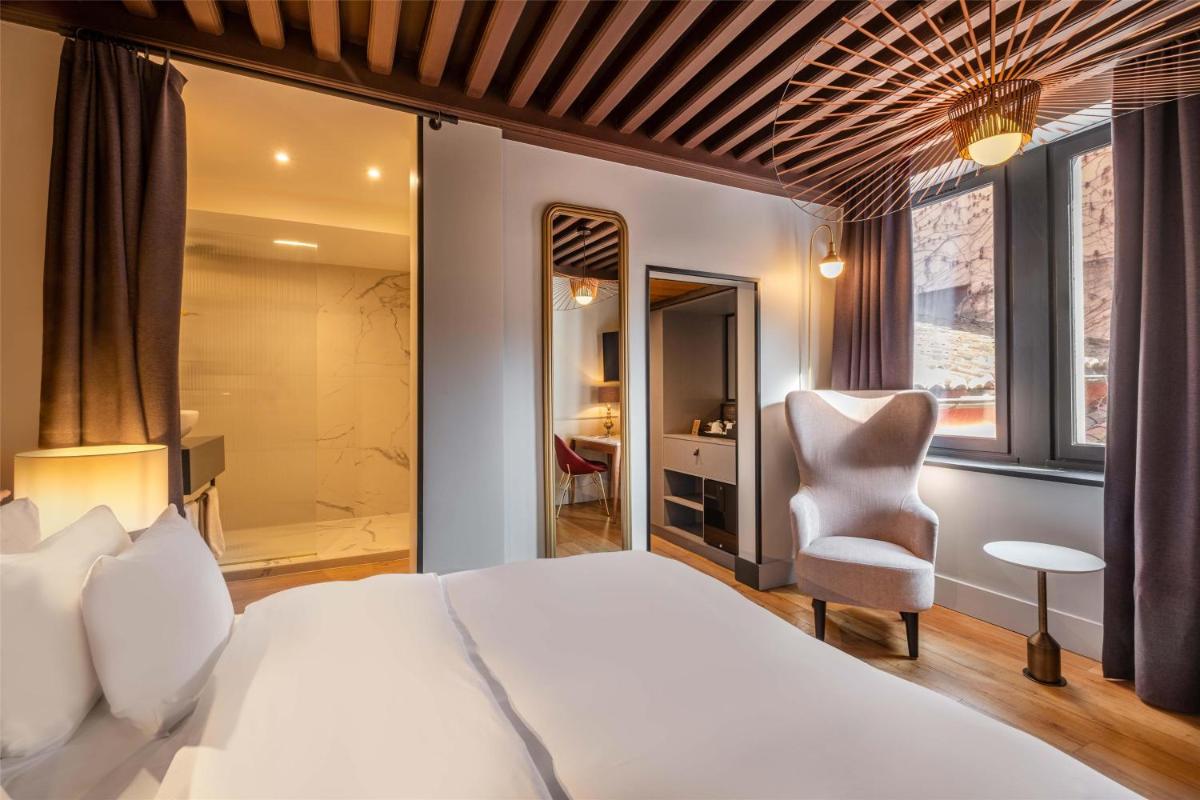 Cour des Loges Lyon, A Radisson Collection Hotel