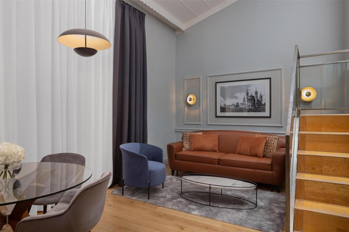 Cour des Loges Lyon, A Radisson Collection Hotel