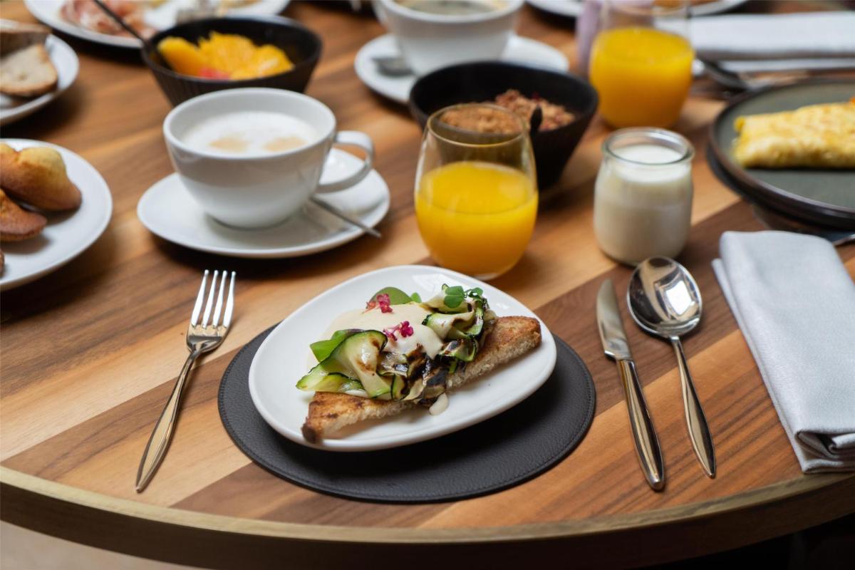 Cour des Loges Lyon, A Radisson Collection Hotel