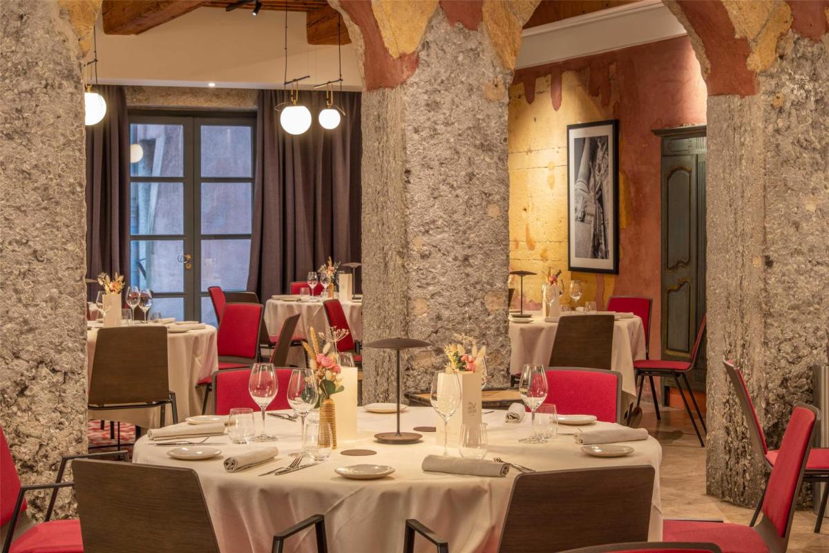 Cour des Loges Lyon, A Radisson Collection Hotel