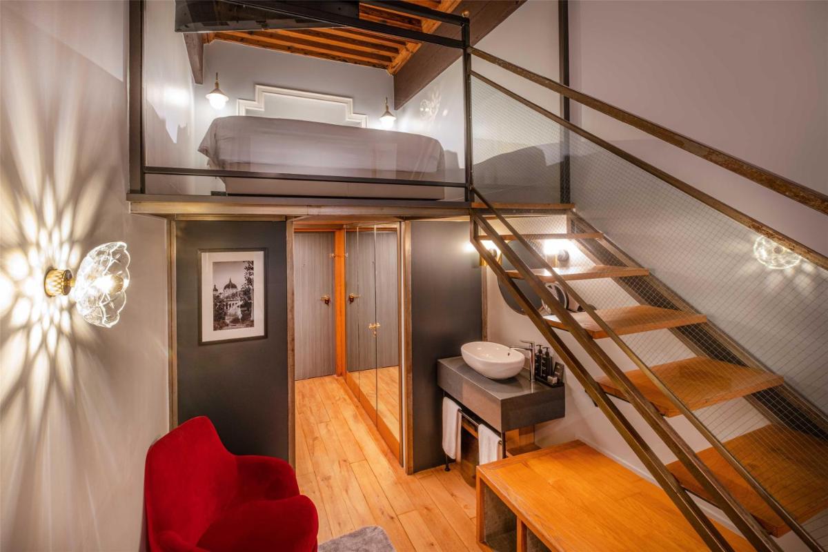Cour des Loges Lyon, A Radisson Collection Hotel