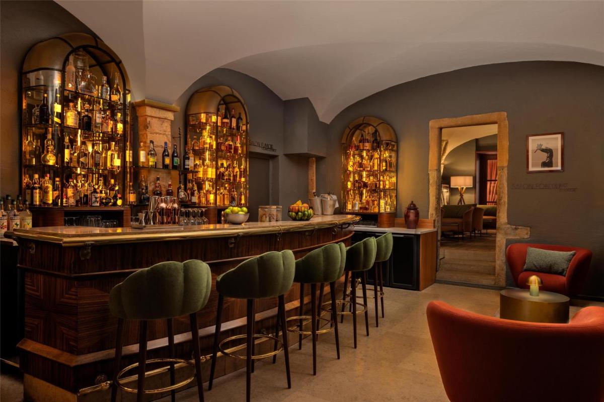 Cour des Loges Lyon, A Radisson Collection Hotel