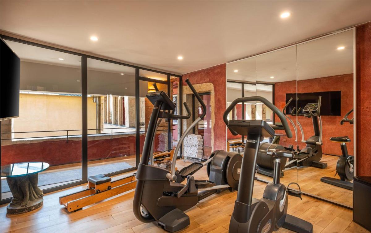 Cour des Loges Lyon, A Radisson Collection Hotel