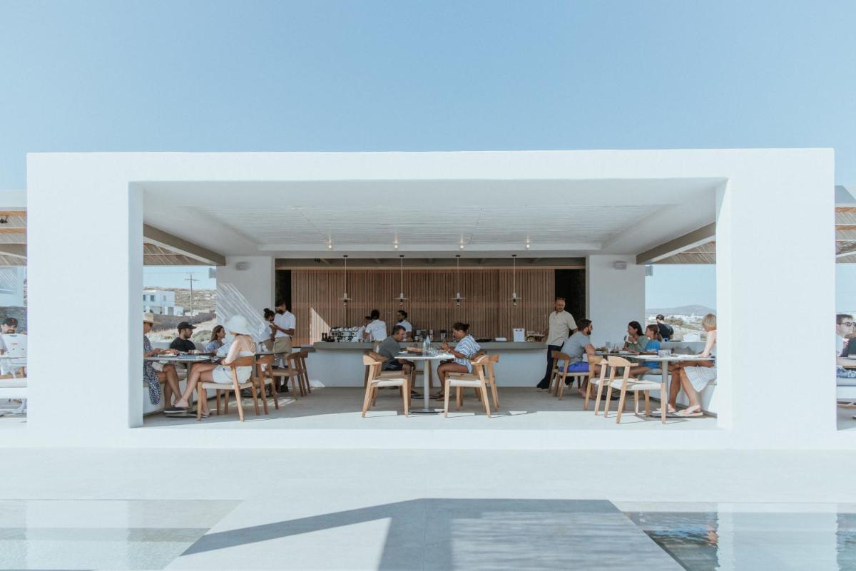 Cove Paros