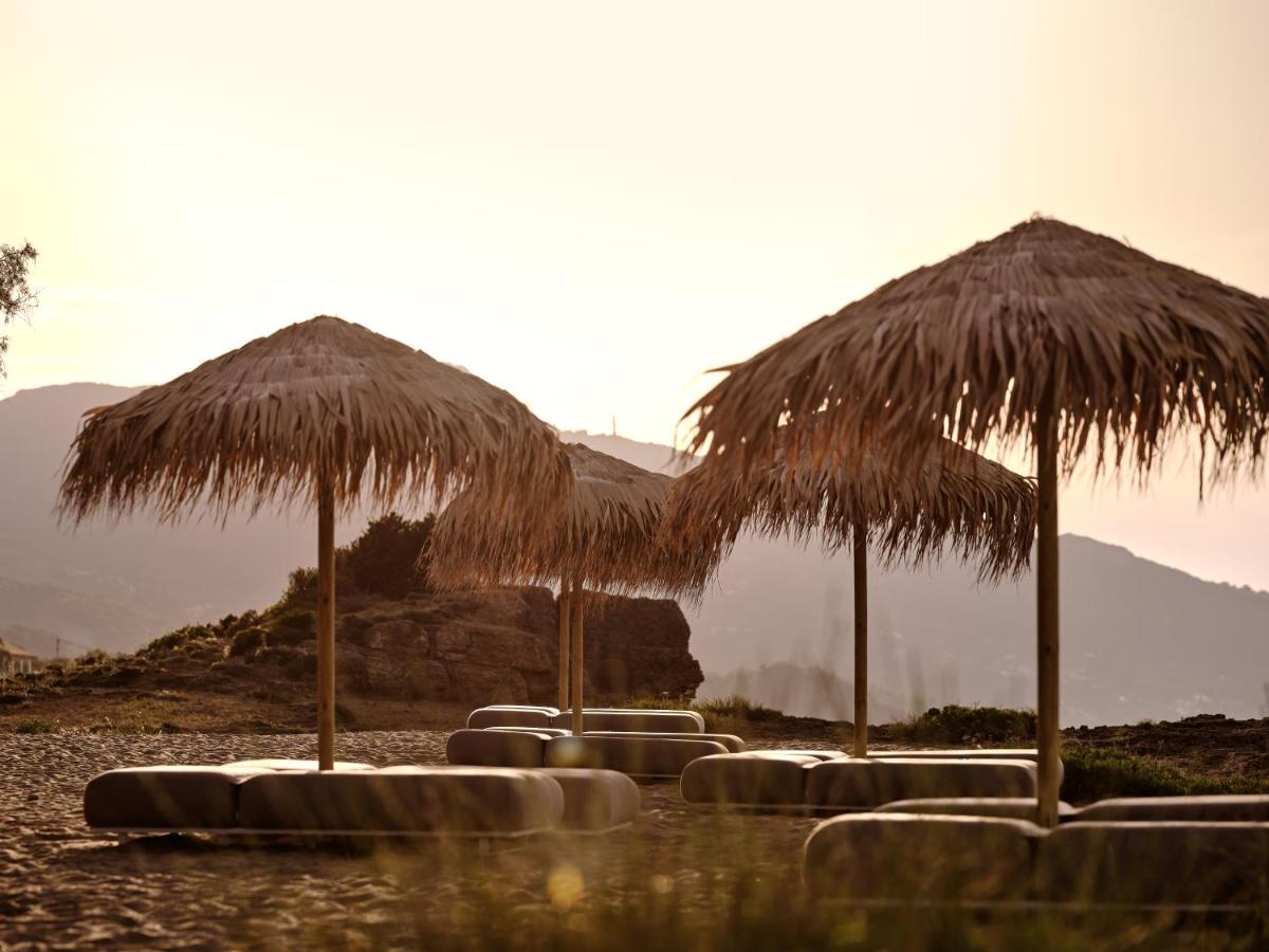 Cove Paros
