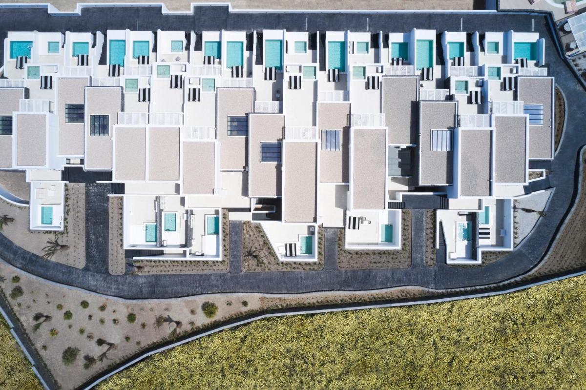 Cresanto Luxury Suites