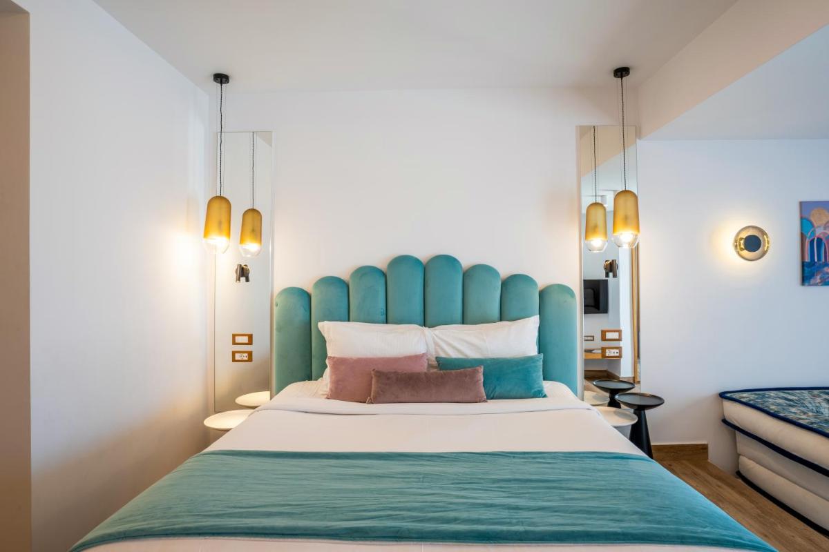 Cresanto Luxury Suites