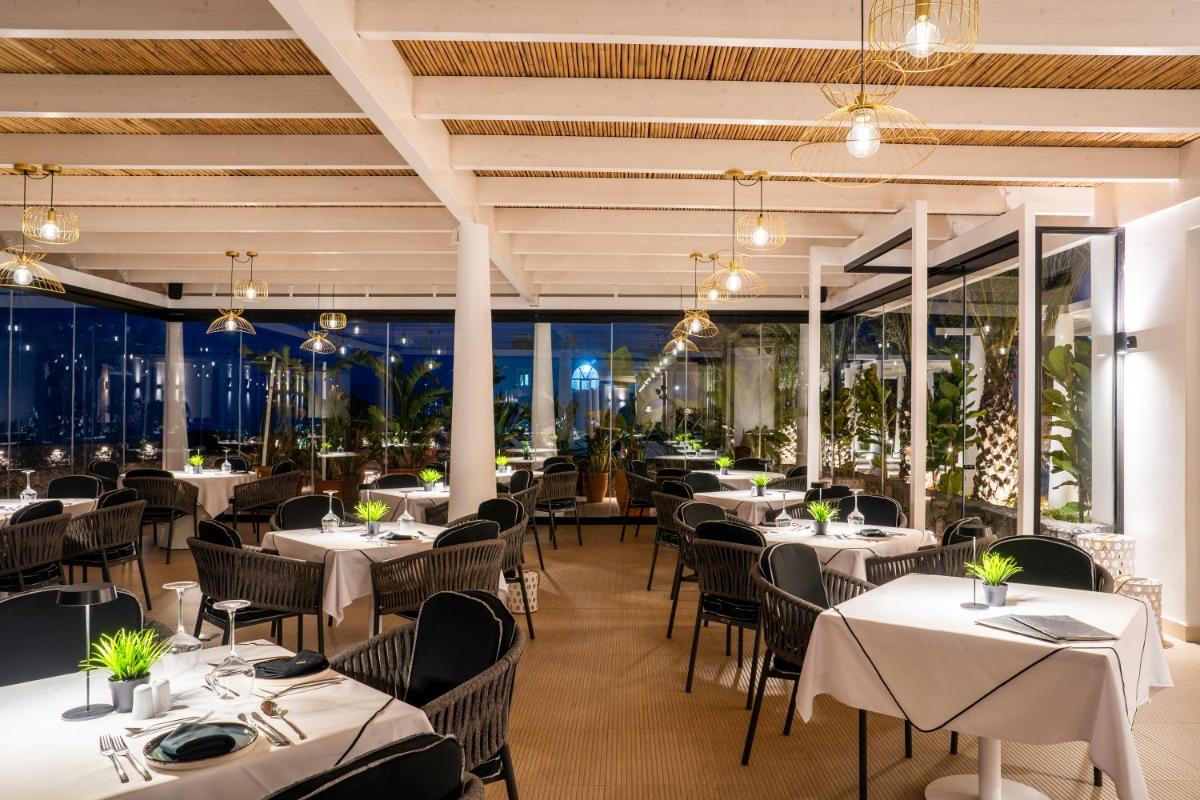 Cresanto Luxury Suites